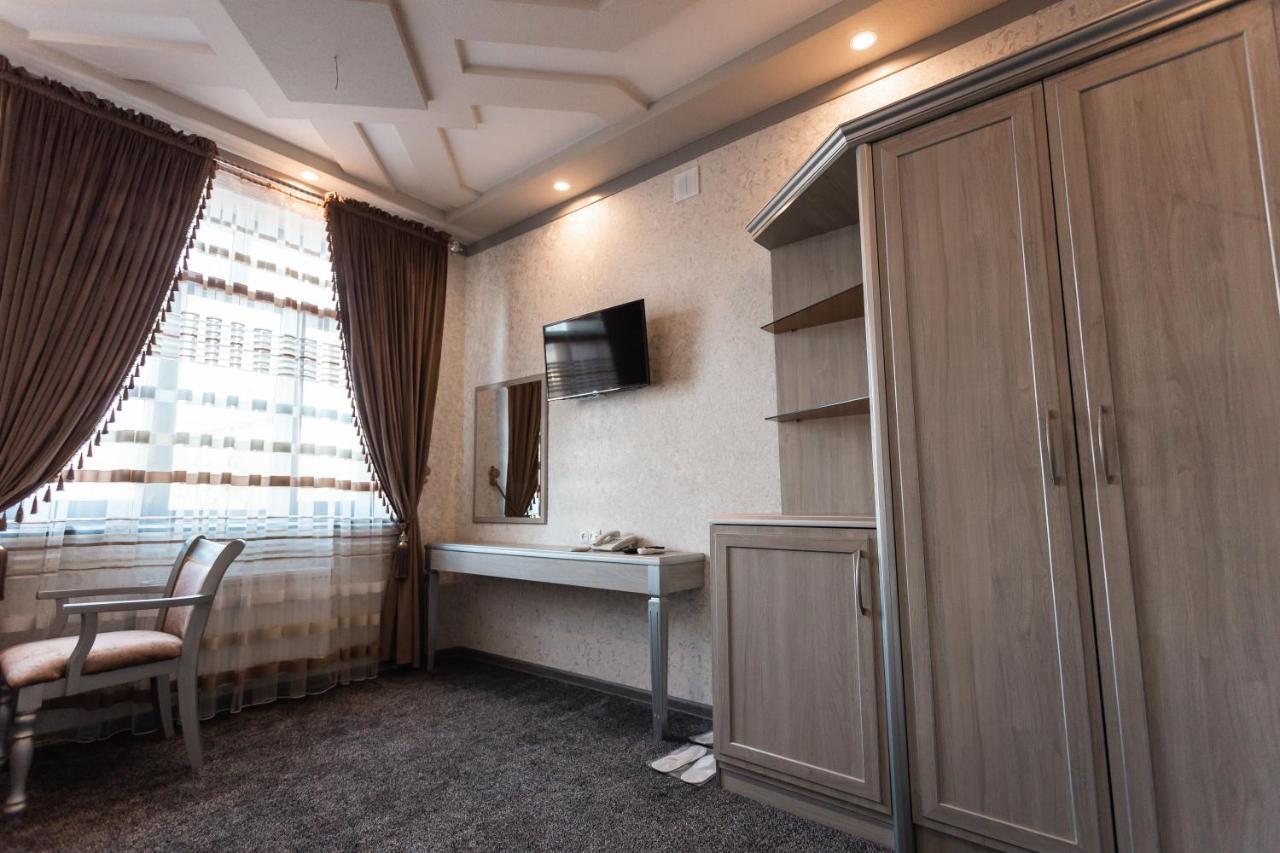 Diyor Hotel Marghilon Zewnętrze zdjęcie