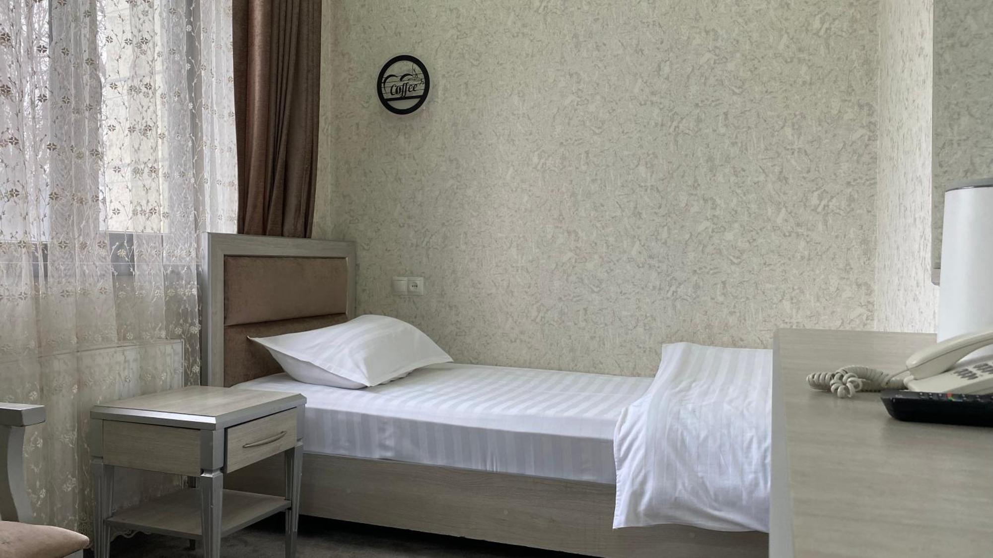 Diyor Hotel Marghilon Zewnętrze zdjęcie