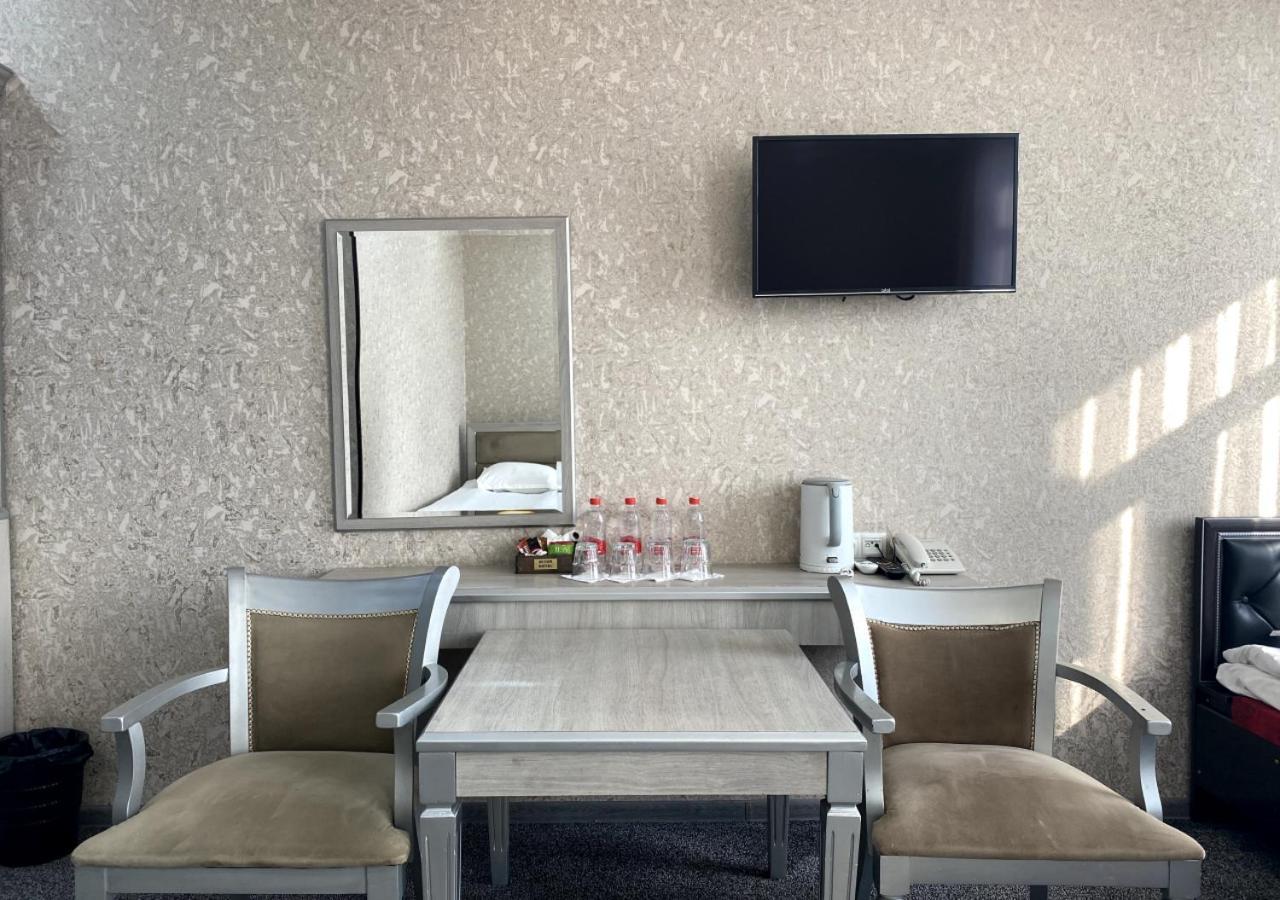 Diyor Hotel Marghilon Zewnętrze zdjęcie