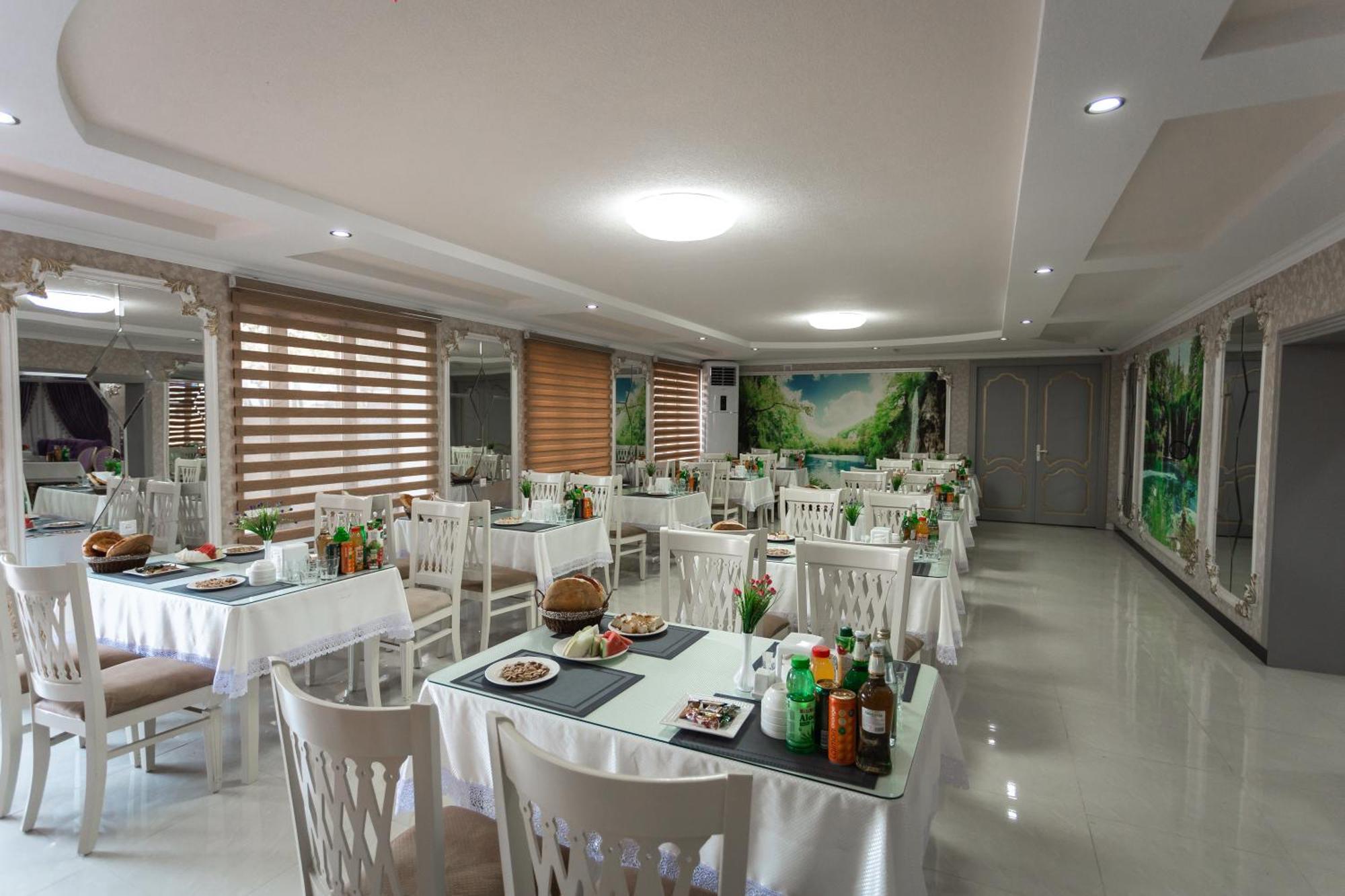 Diyor Hotel Marghilon Zewnętrze zdjęcie