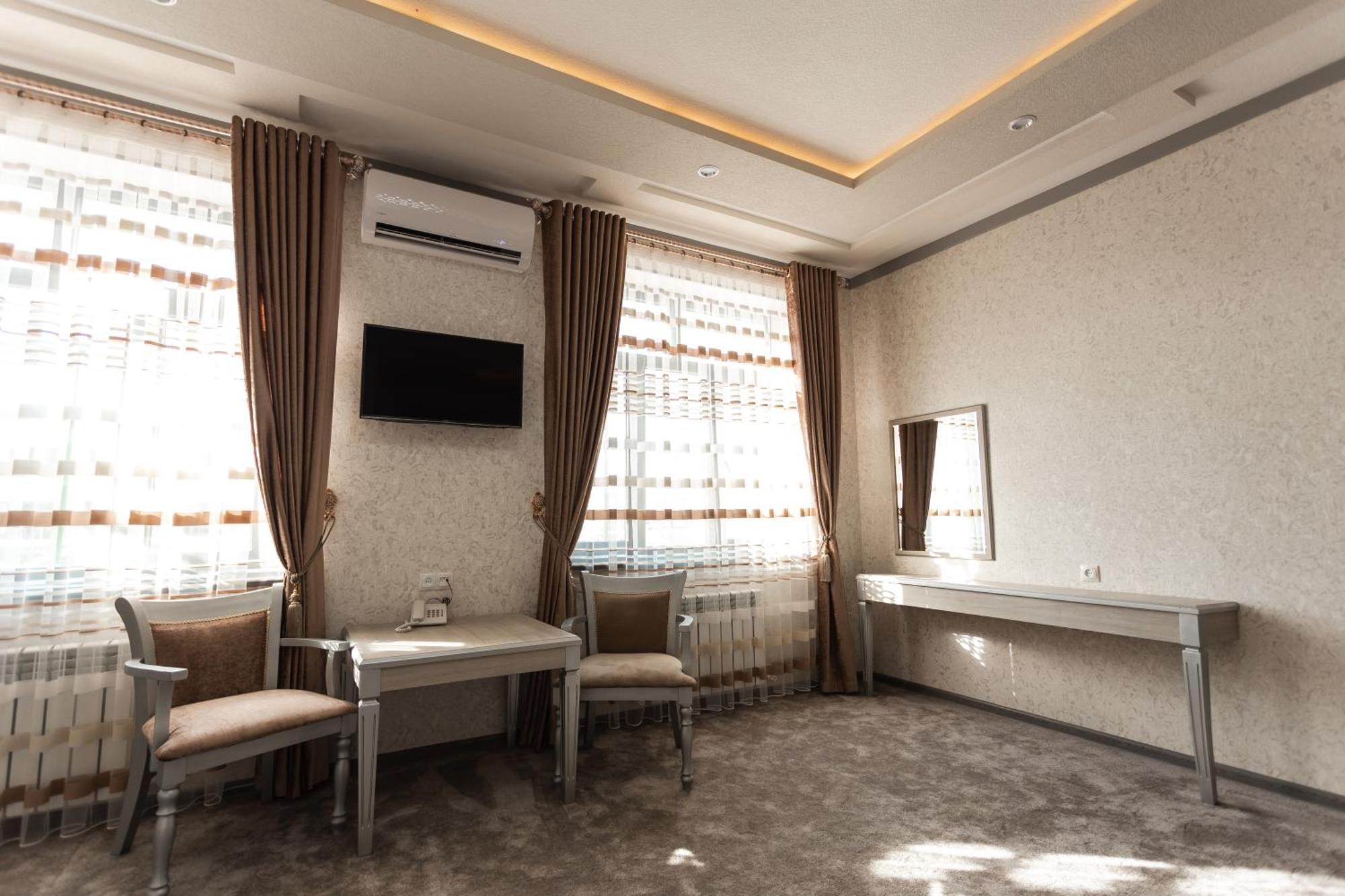 Diyor Hotel Marghilon Zewnętrze zdjęcie